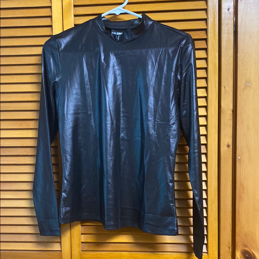 Black Faux Leather Topmandarin Collar Length 23”Pit To Pit 17”Sleeves 23”